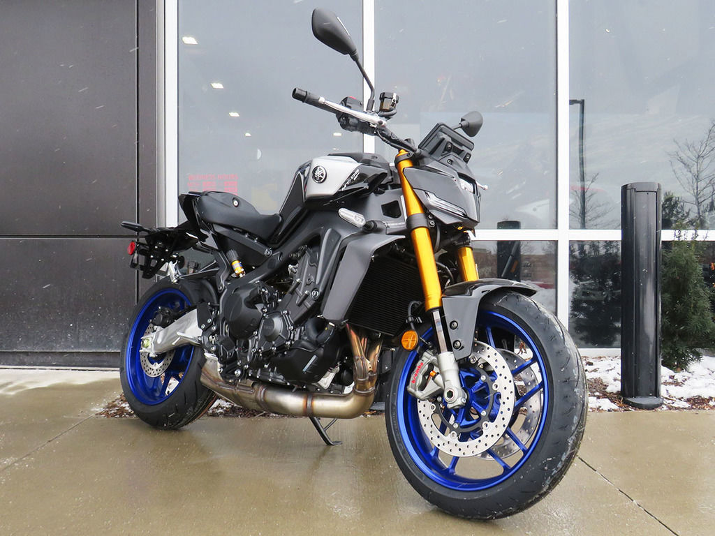 2025 Yamaha MT-09 SP 