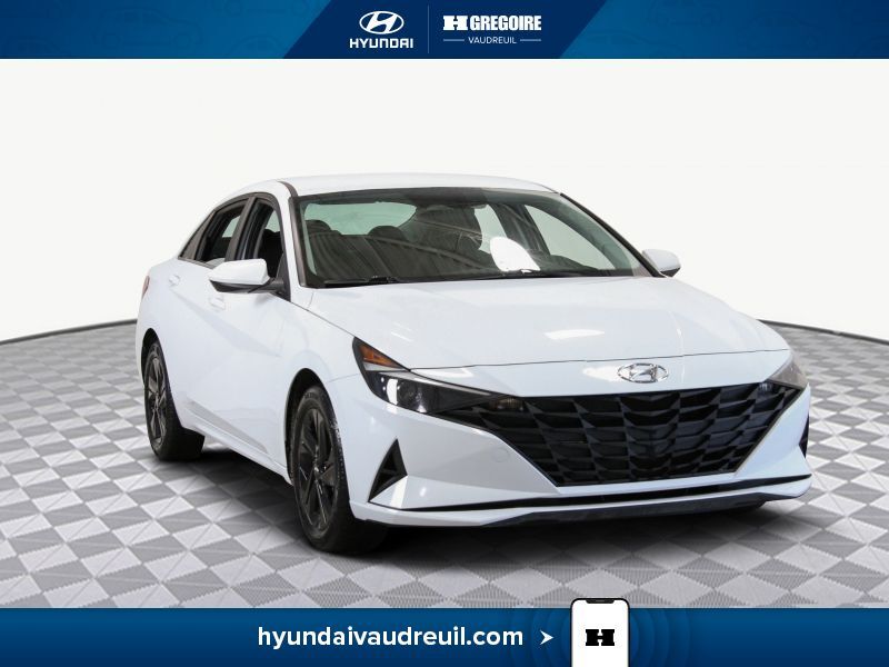 2022 Hyundai Elantra Preferred | Carplay | Volant Chauffant | 3.99%