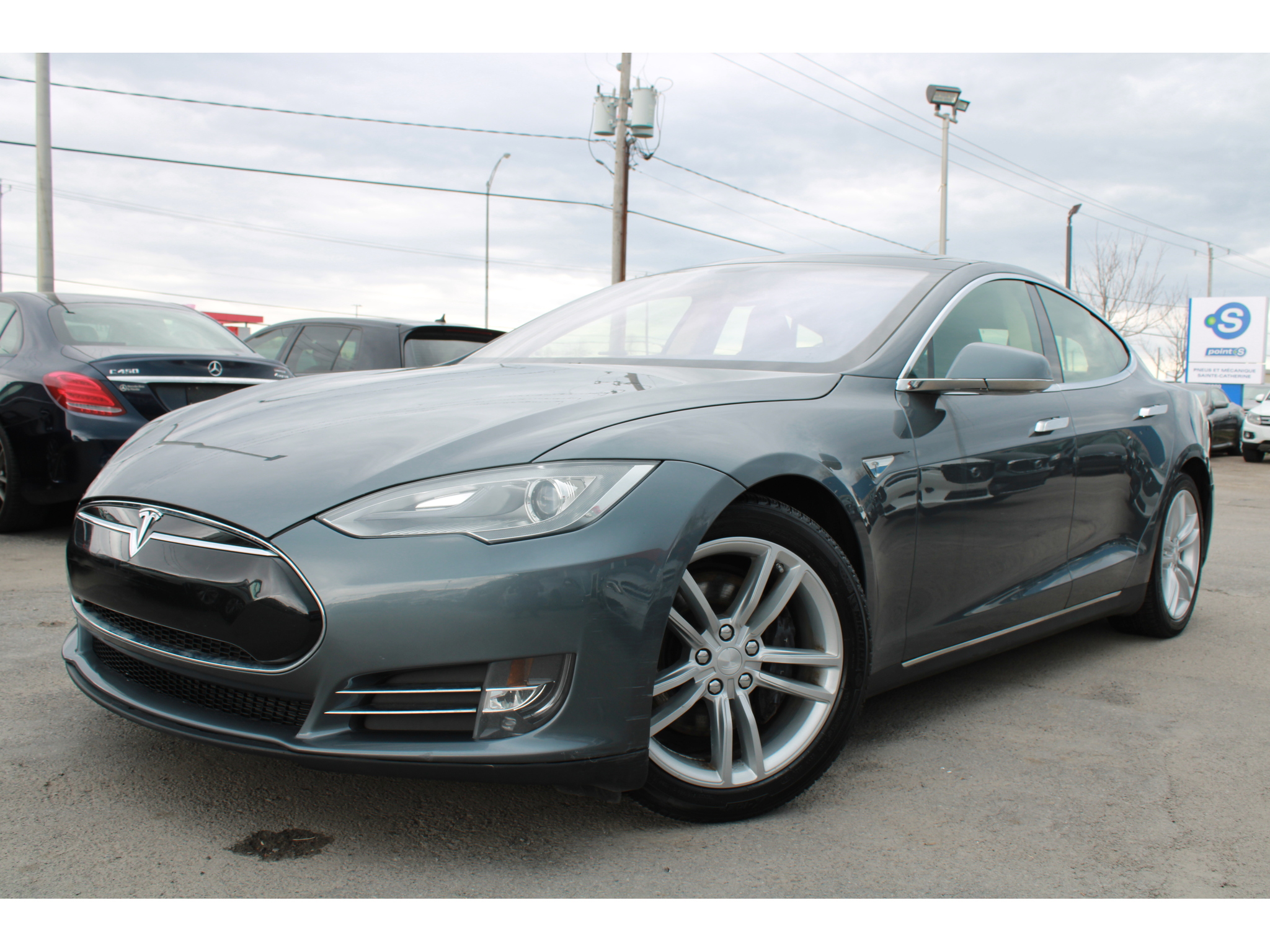 2013 Tesla Model S