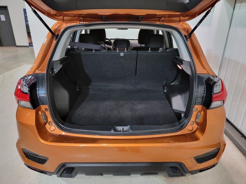 Mitsubishi RVR 2023