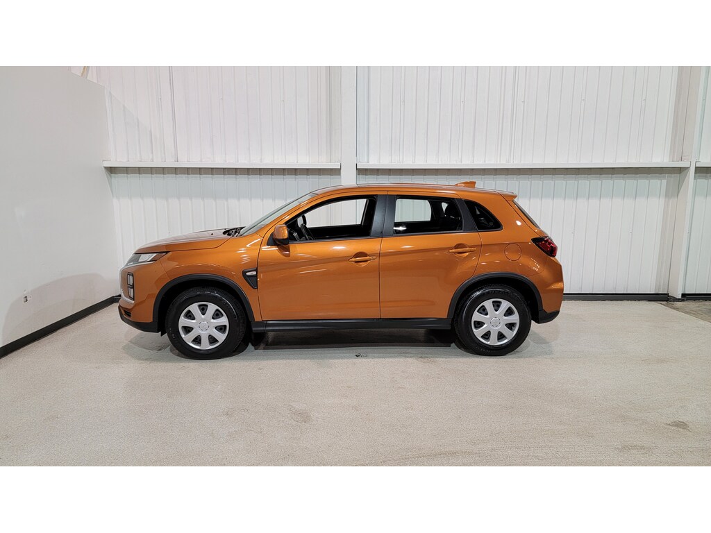 Mitsubishi RVR 2023