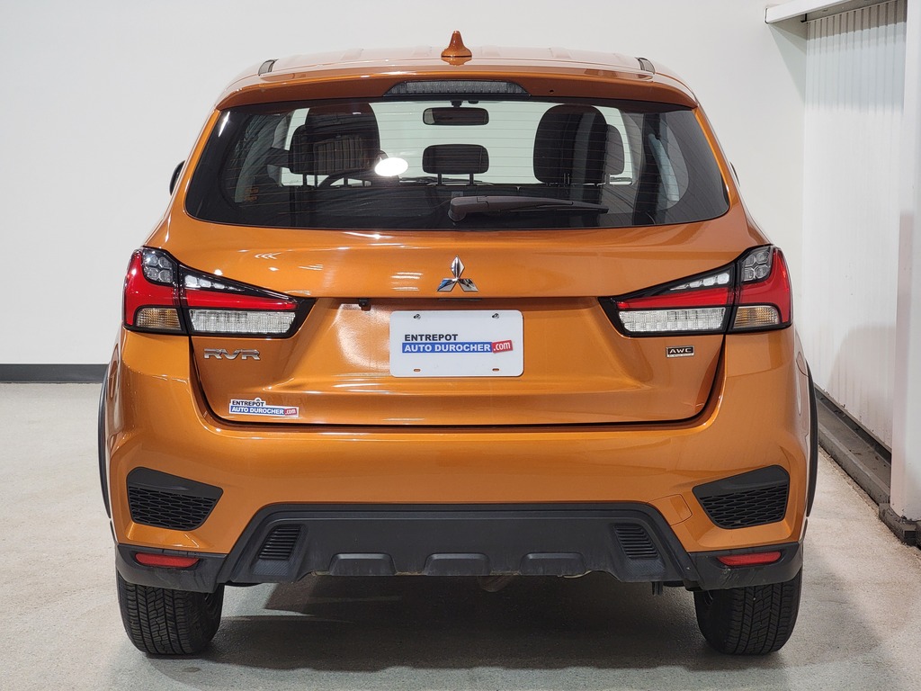 Mitsubishi RVR 2023