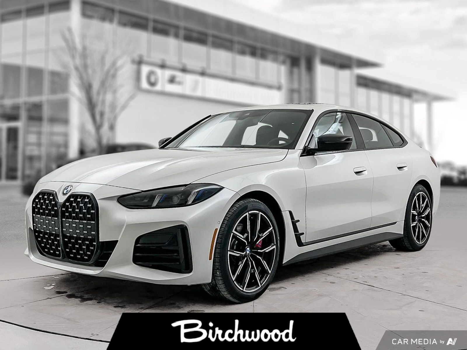 2025 BMW 4 Series 430i xDrive 19 M Wheels | Carbon Fibre Trim