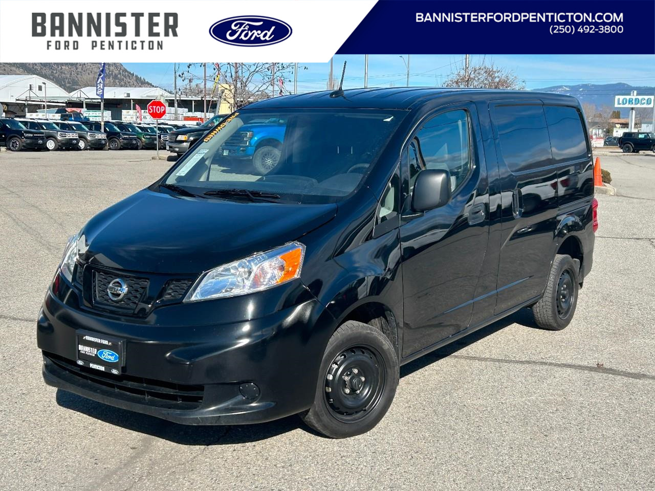 2021 Nissan NV200 S
