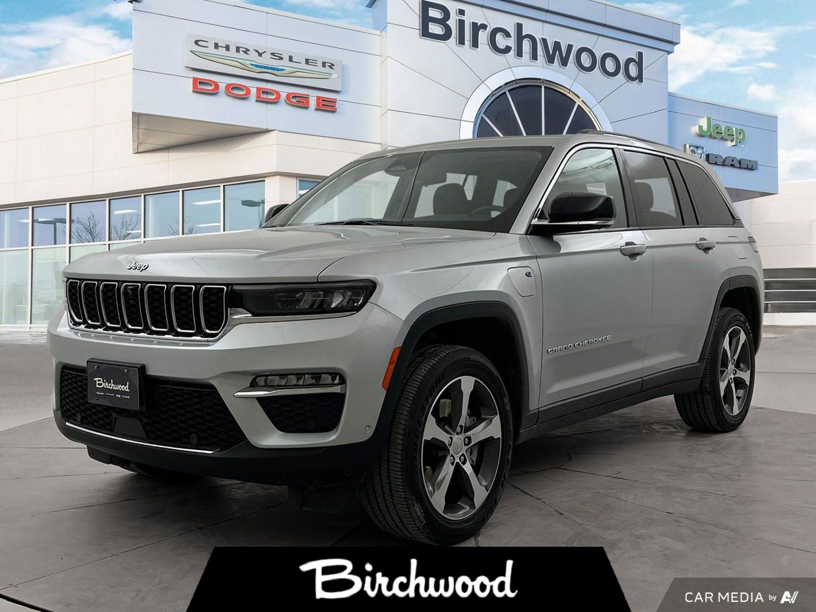 2022 Jeep Grand Cherokee 4XE | 5.99% O.A.C | No Accidents | Surround View C