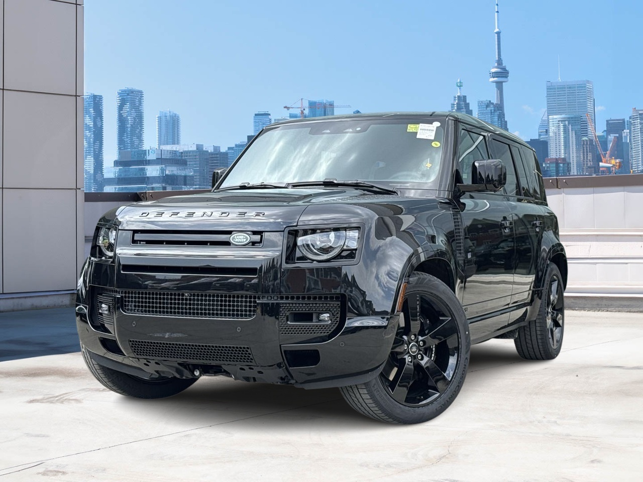 2025 Land Rover Defender 110 P525 V8