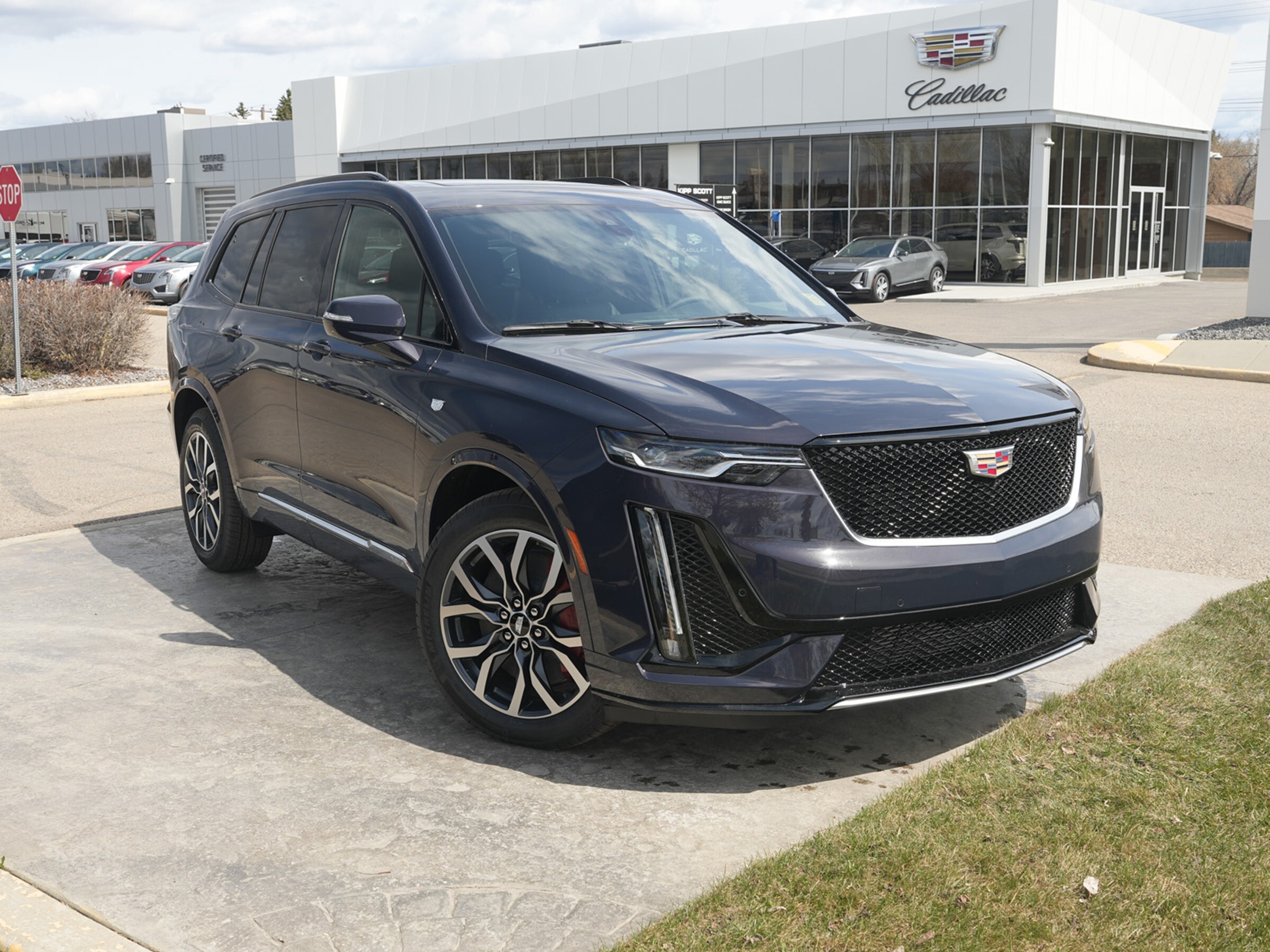 2025 Cadillac XT6 Sport