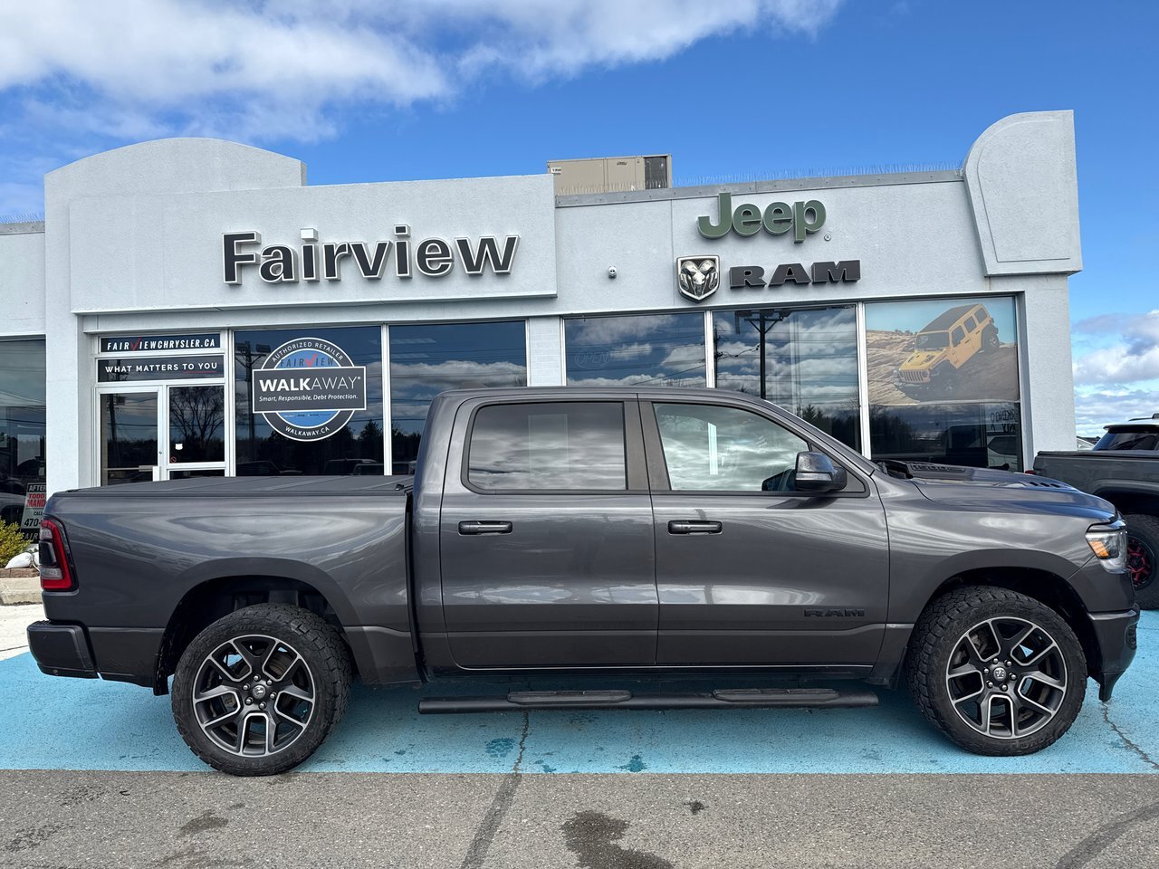2020 Ram 1500 Sport fully loaded Heated seats, cool seats, full 