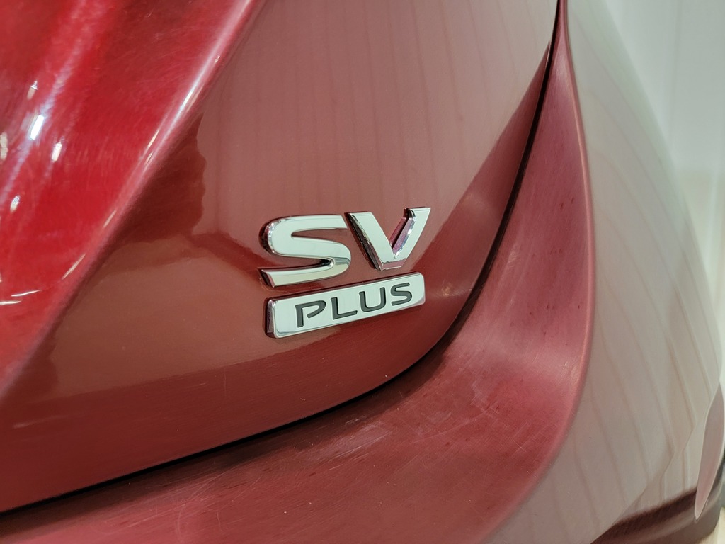 Nissan LEAF 2022