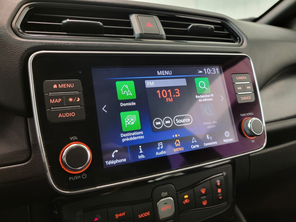 Nissan LEAF 2022