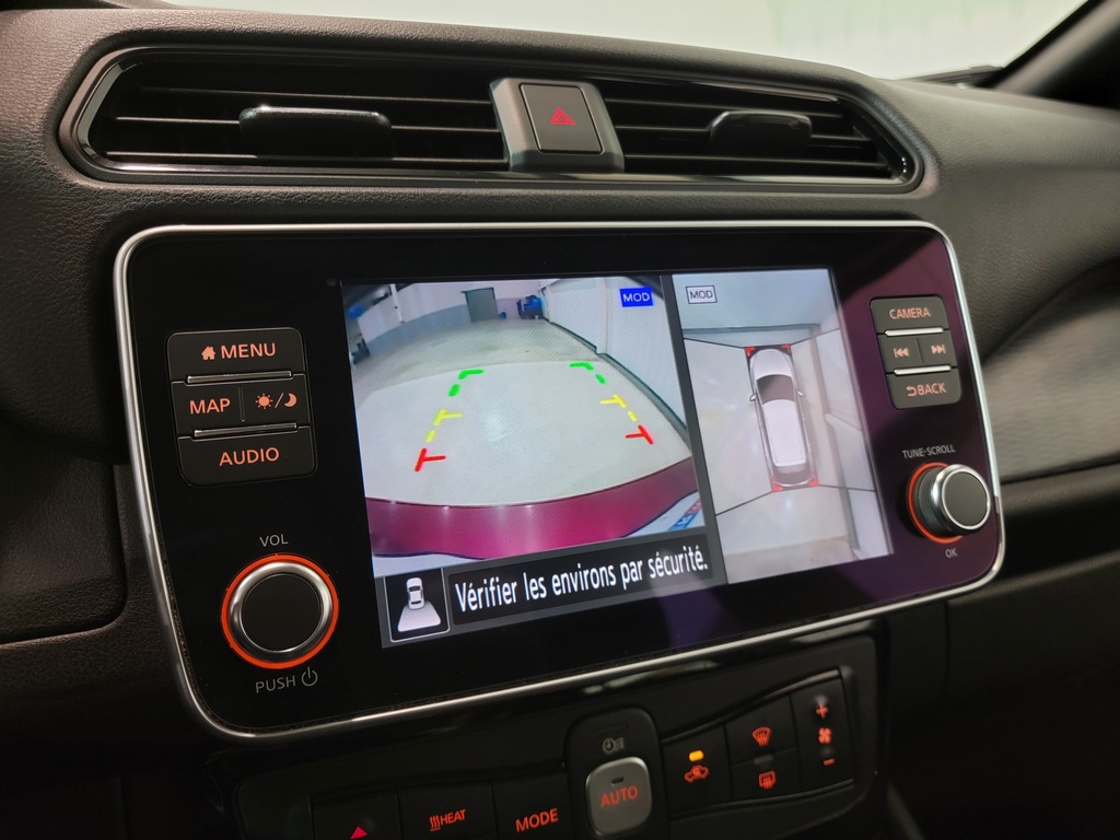 Nissan LEAF 2022