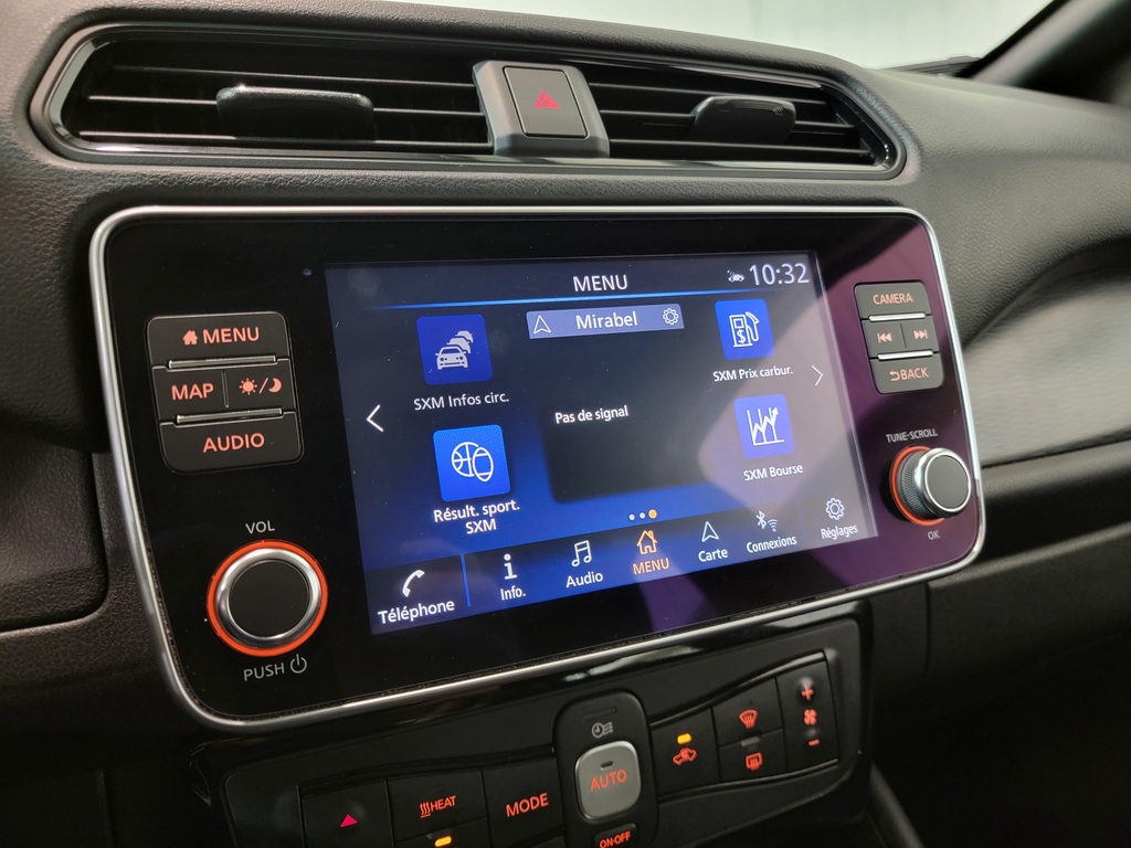 Nissan LEAF 2022