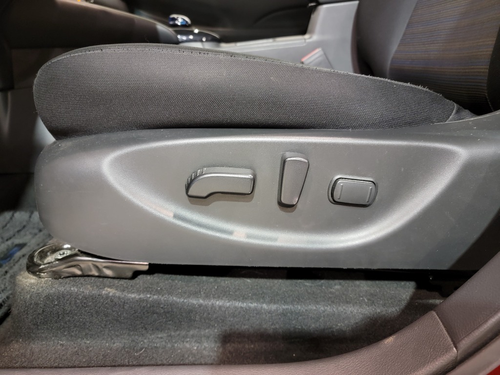 Nissan LEAF 2022