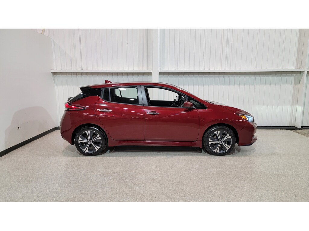 Nissan LEAF 2022