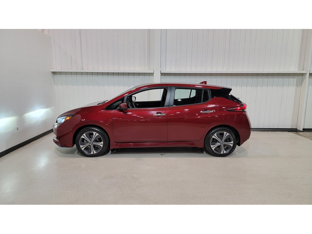 Nissan LEAF 2022