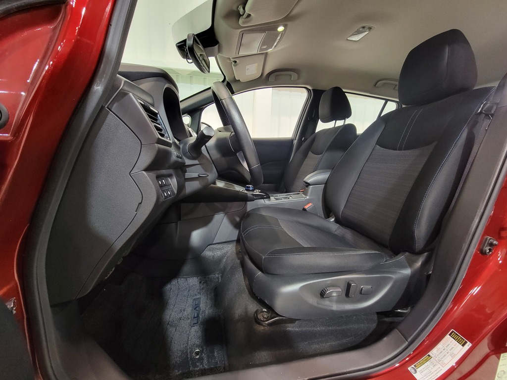 Nissan LEAF 2022