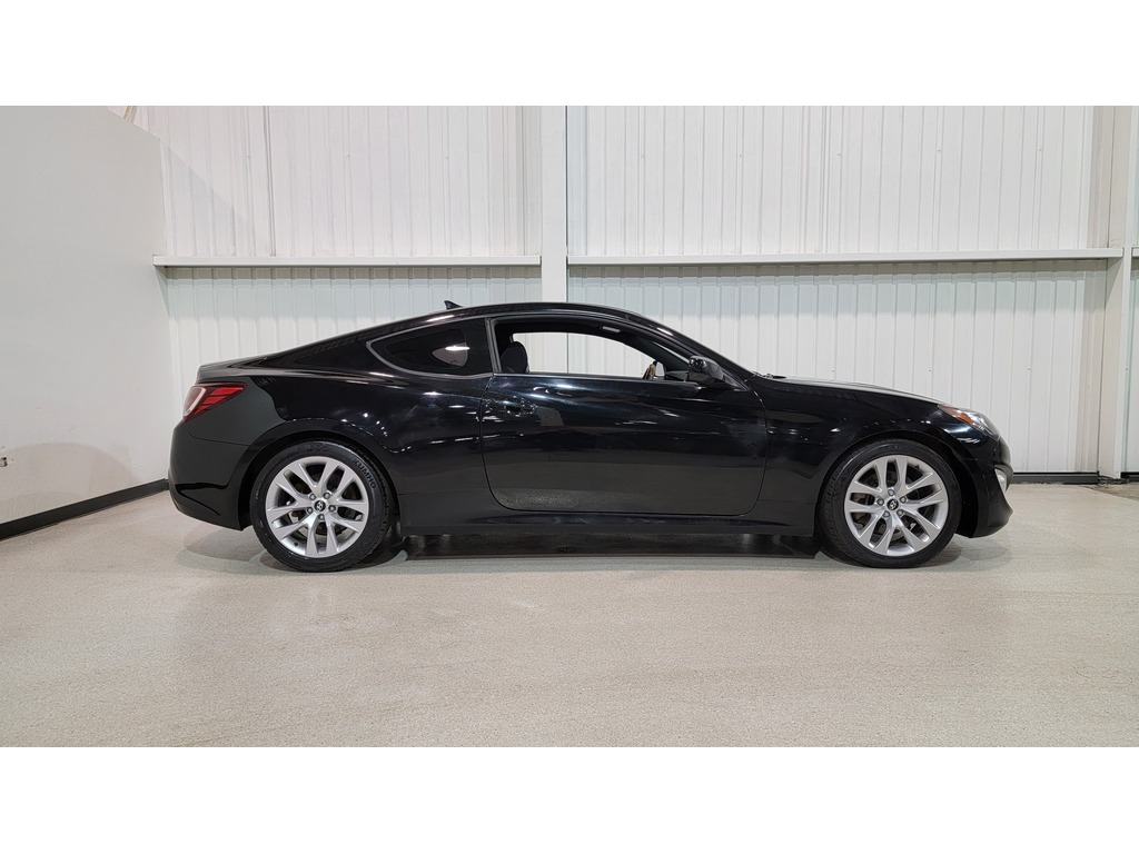 Hyundai Genesis Coupe 2013