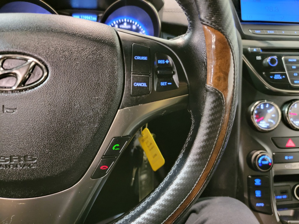 Hyundai Genesis Coupe 2013