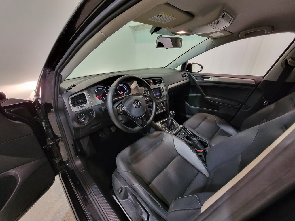 Volkswagen Golf 2015