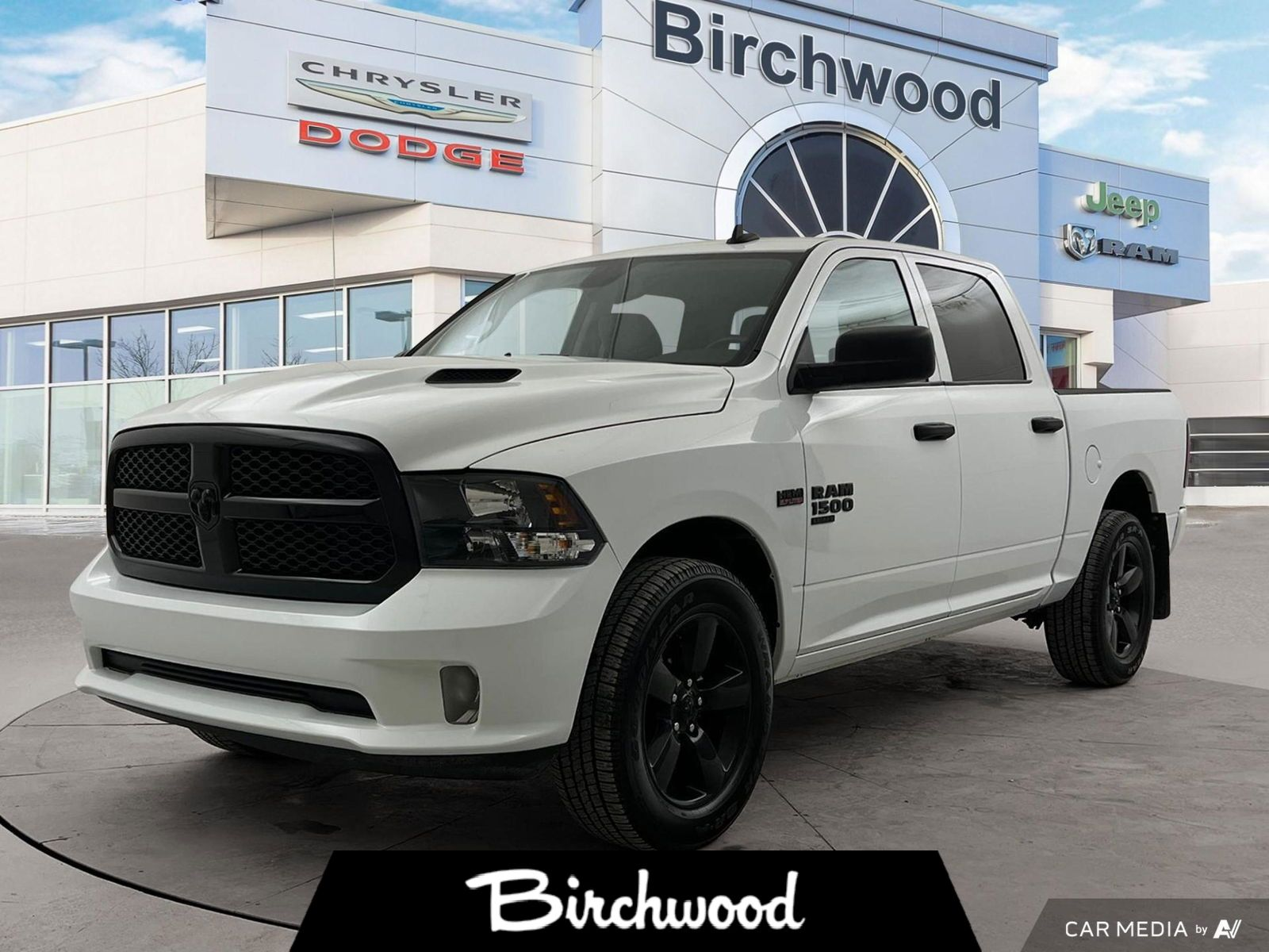 2023 Ram 1500 Classic Express | 5.99% O.A.C | No Accidents | One Owner |