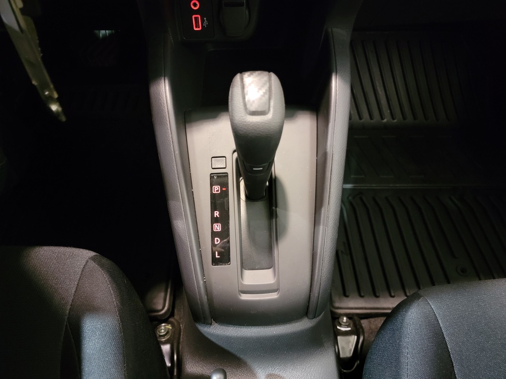 Nissan Versa 2024
