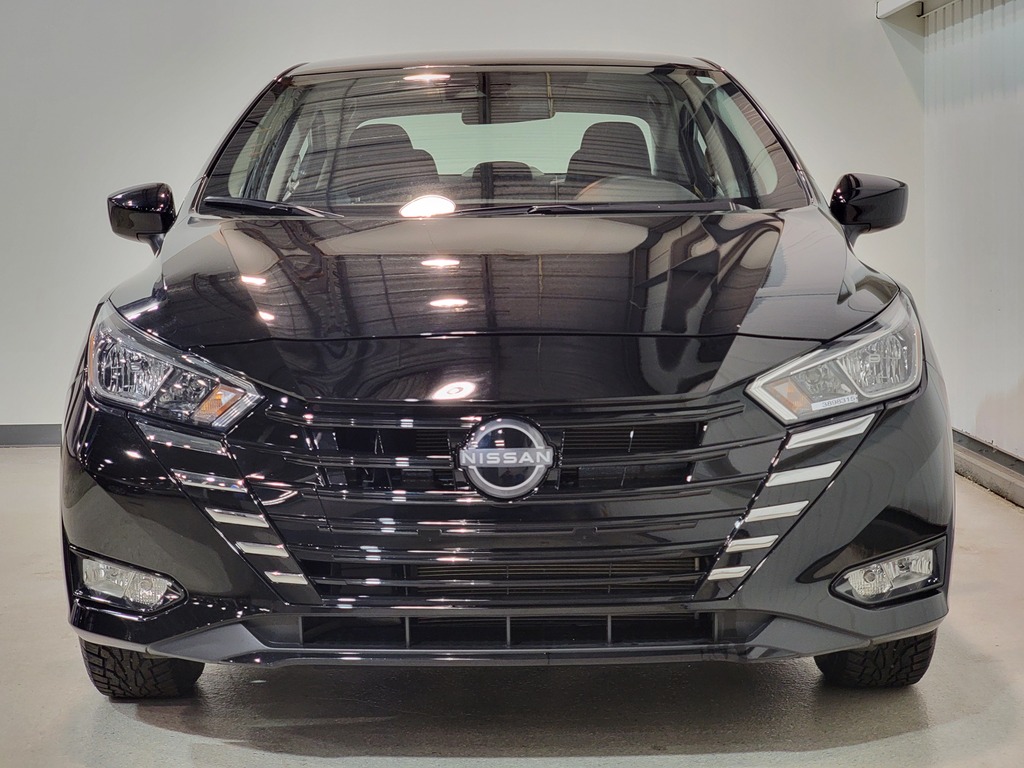 Nissan Versa 2024