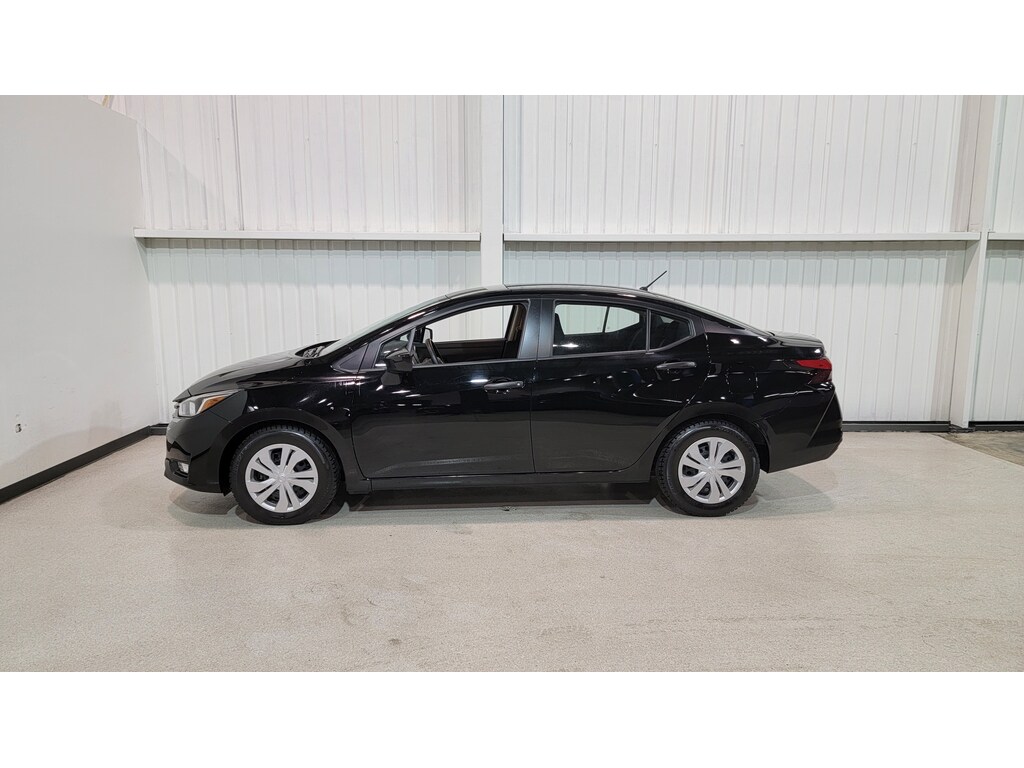 Nissan Versa 2024
