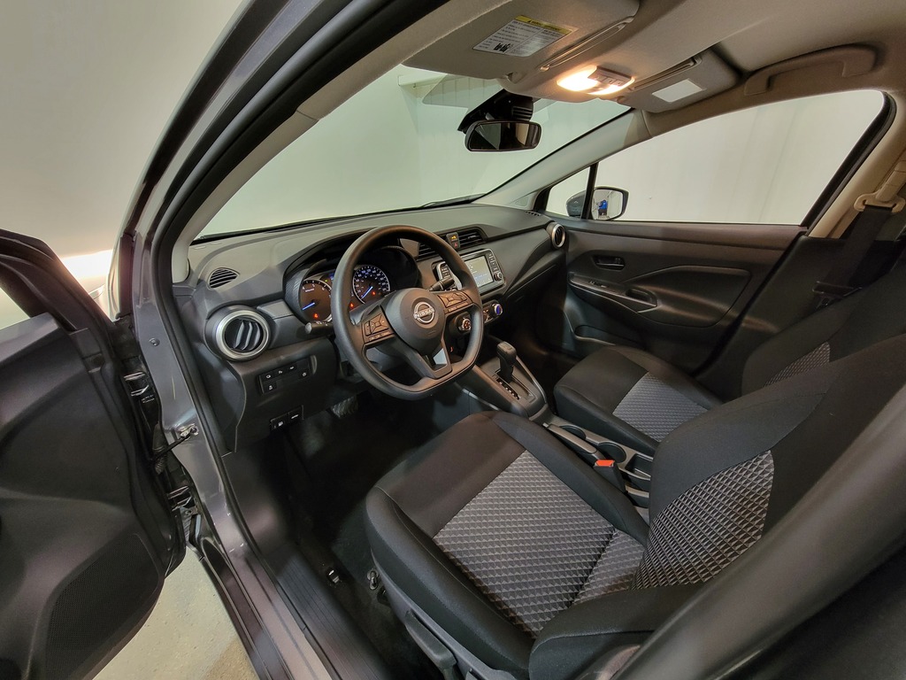 Nissan Versa 2024