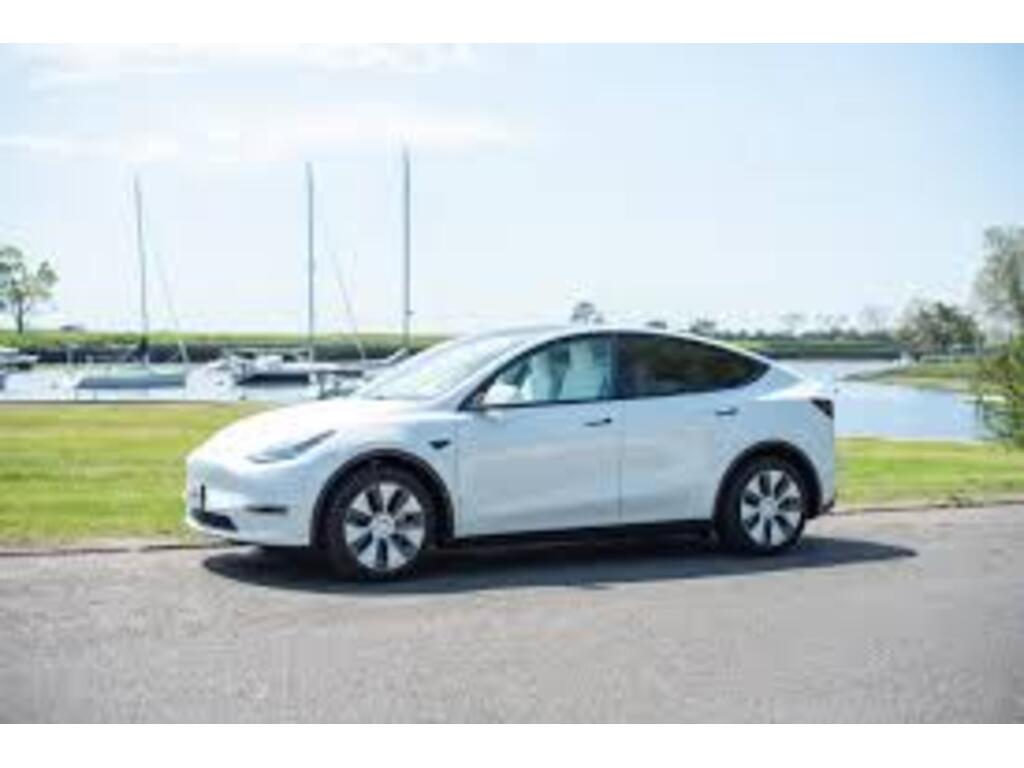 2021 Tesla Model Y Long Range, Vancouver, Cash