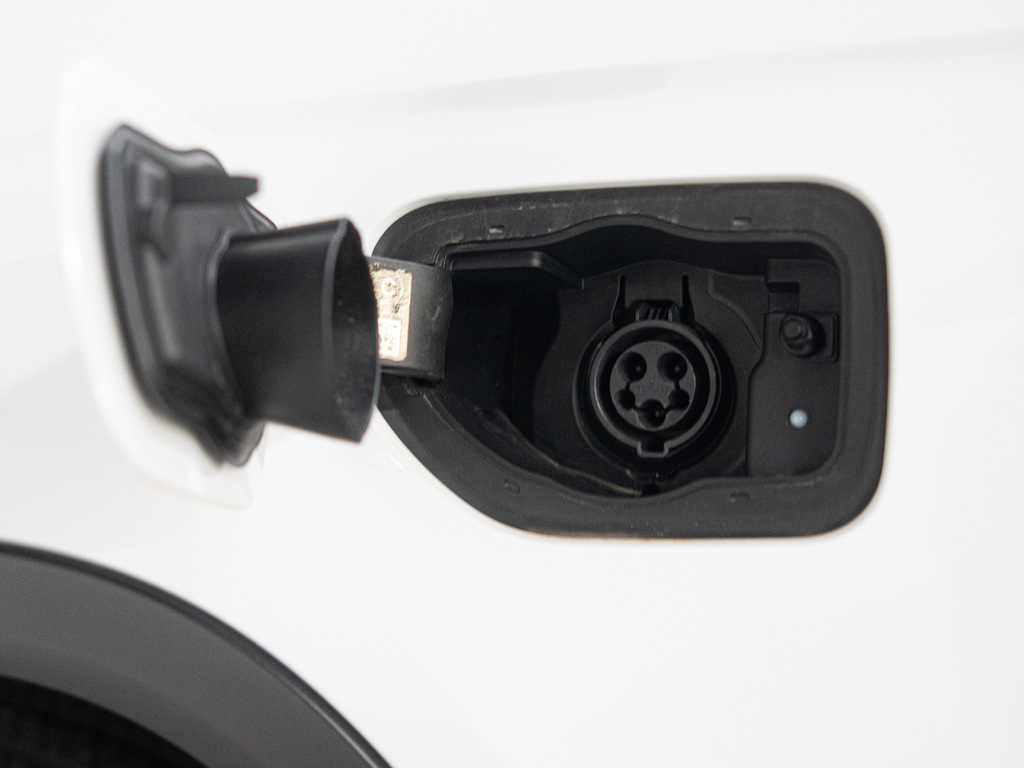 2023 Jeep Grand Cherokee 4xe PHEV   PANO   DUAL DISPLAY   20 IN WHEELS, Toronto, Cash