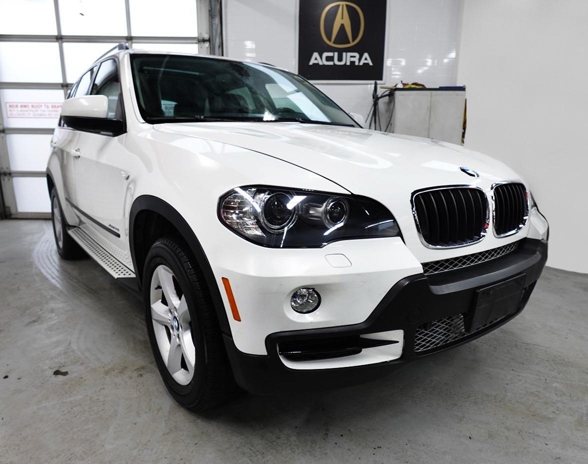 2010 BMW X5 LOW KM FOR YEAR ,ONE OWNER,WELL MAINTAIN