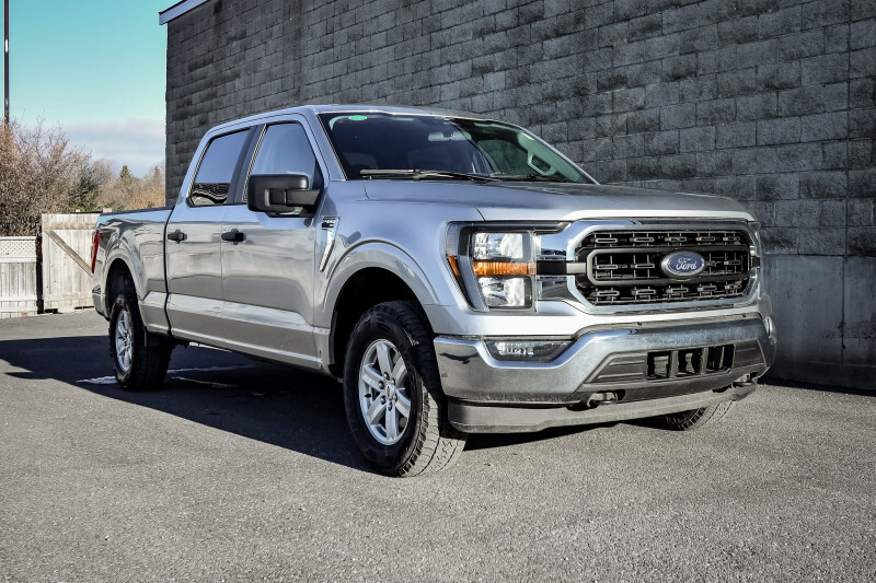 2023 Ford F-150 XLT  • BEDLINER • NAV • PARK ASSIST • APPLE CARPLA