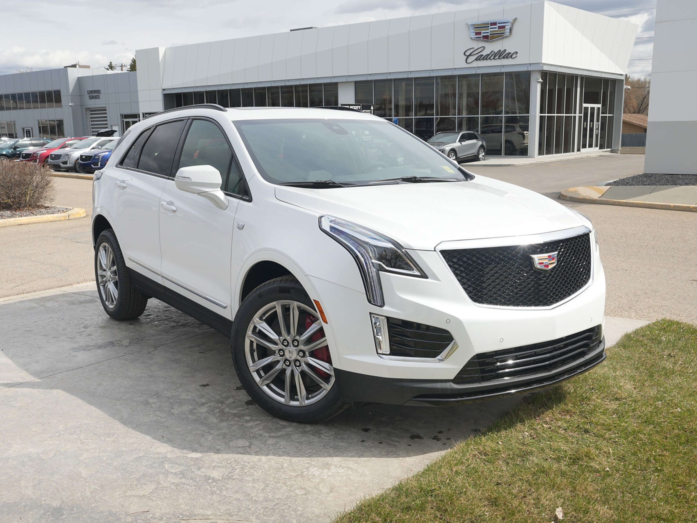 2025 Cadillac XT5 Sport