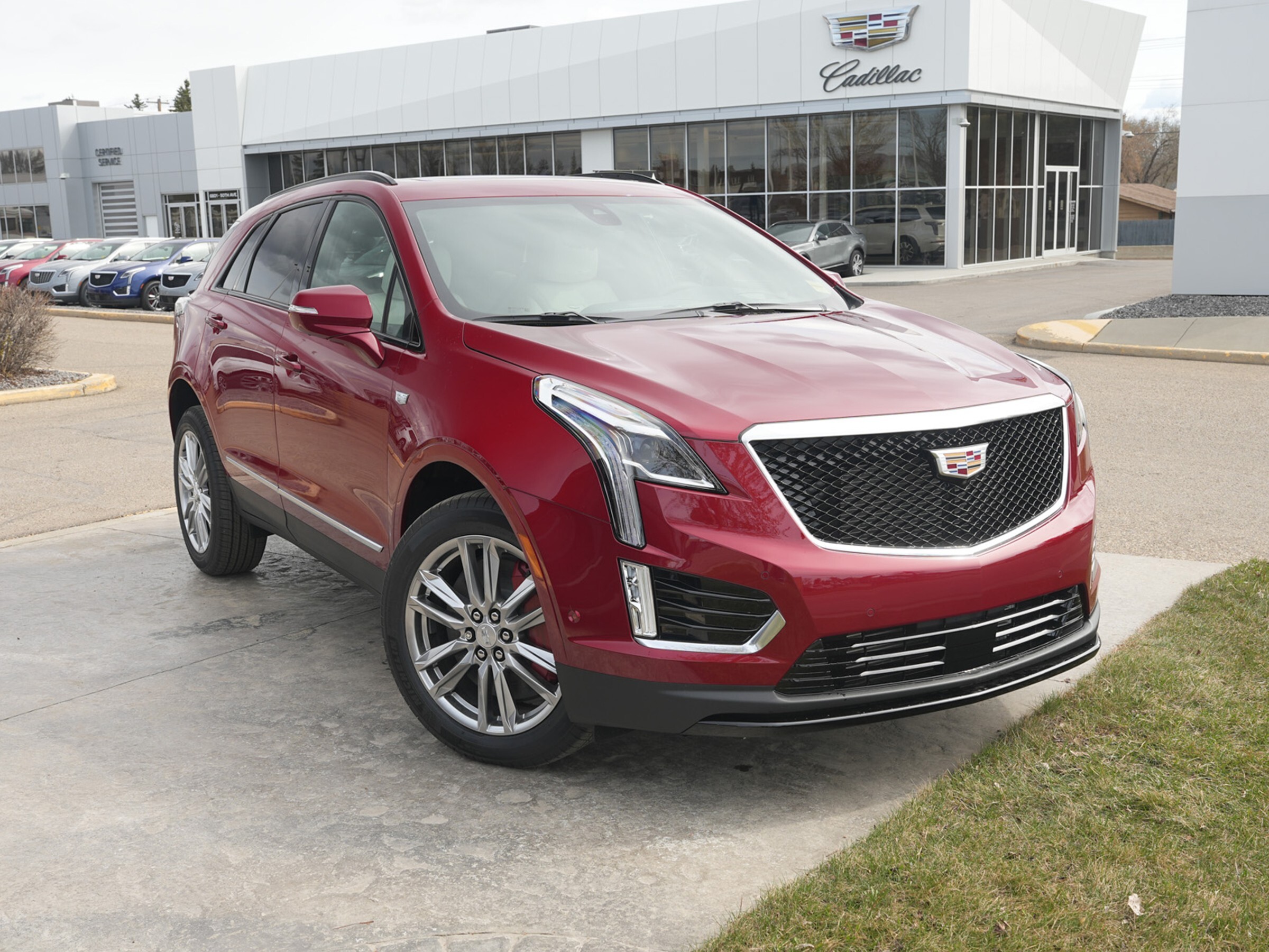 2025 Cadillac XT5 Sport