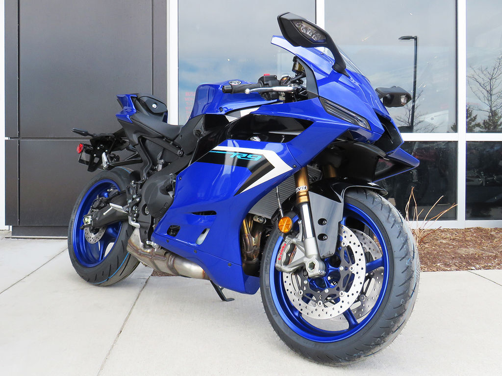 2025 Yamaha YZF-R9 