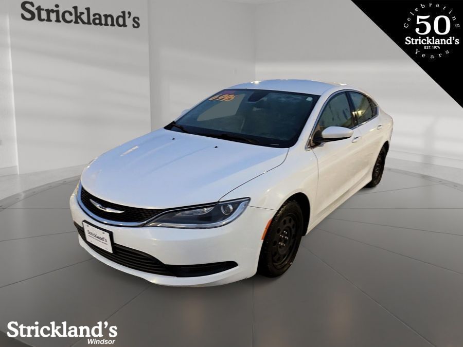 2016 Chrysler 200 LX Sedan