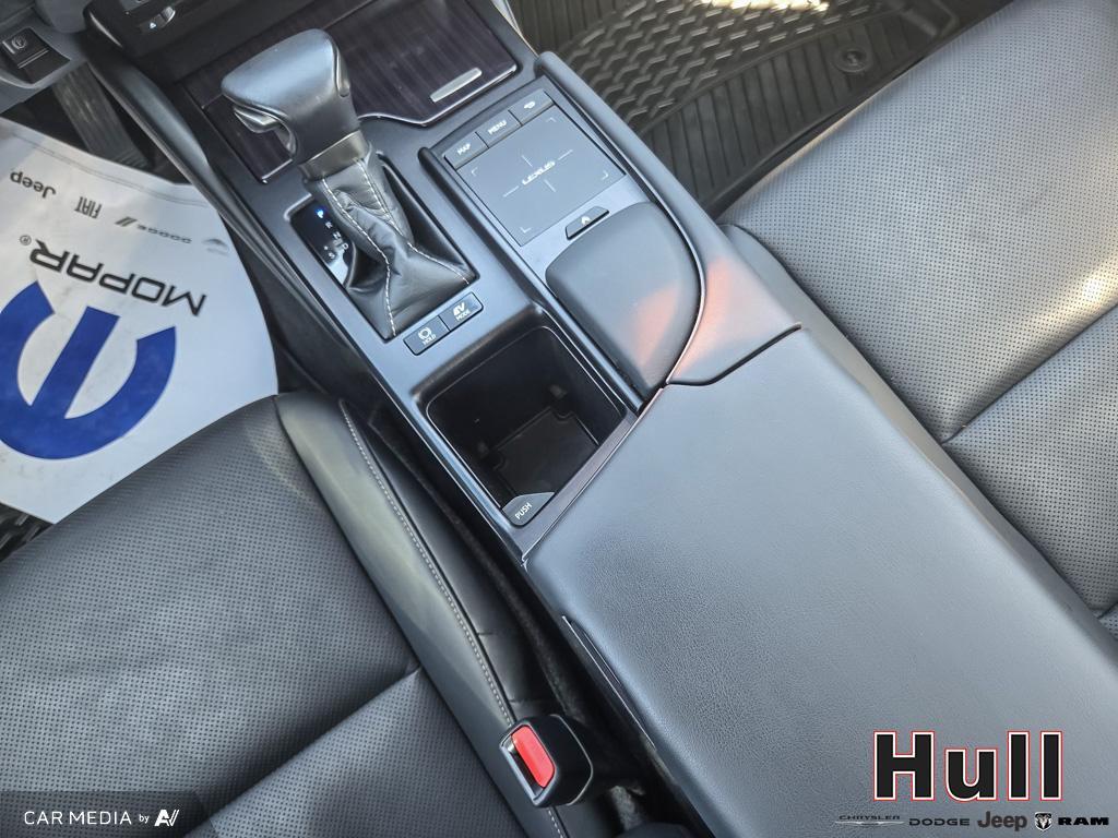 2021 Lexus ES 300h ES 300h Auto, Toronto, Cash