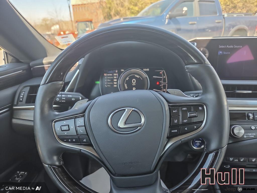 2021 Lexus ES 300h ES 300h Auto, Toronto, Cash