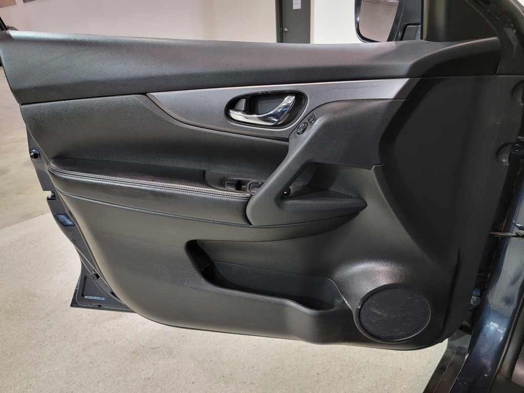 Nissan Rogue 2016