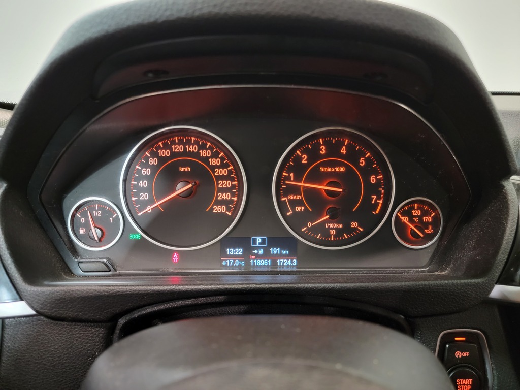 BMW 3 Series 2016