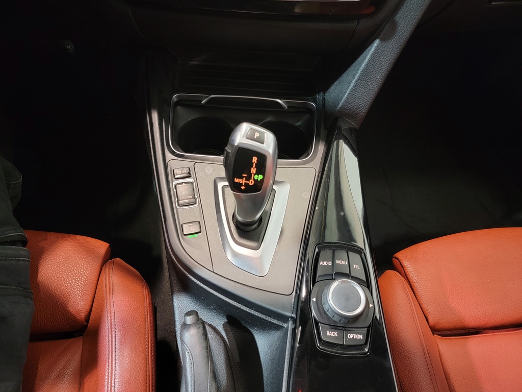 BMW 3 Series 2016