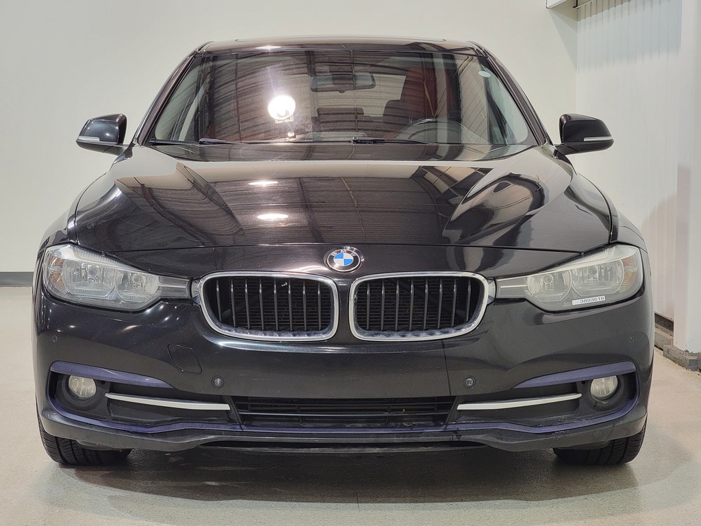 BMW 3 Series 2016