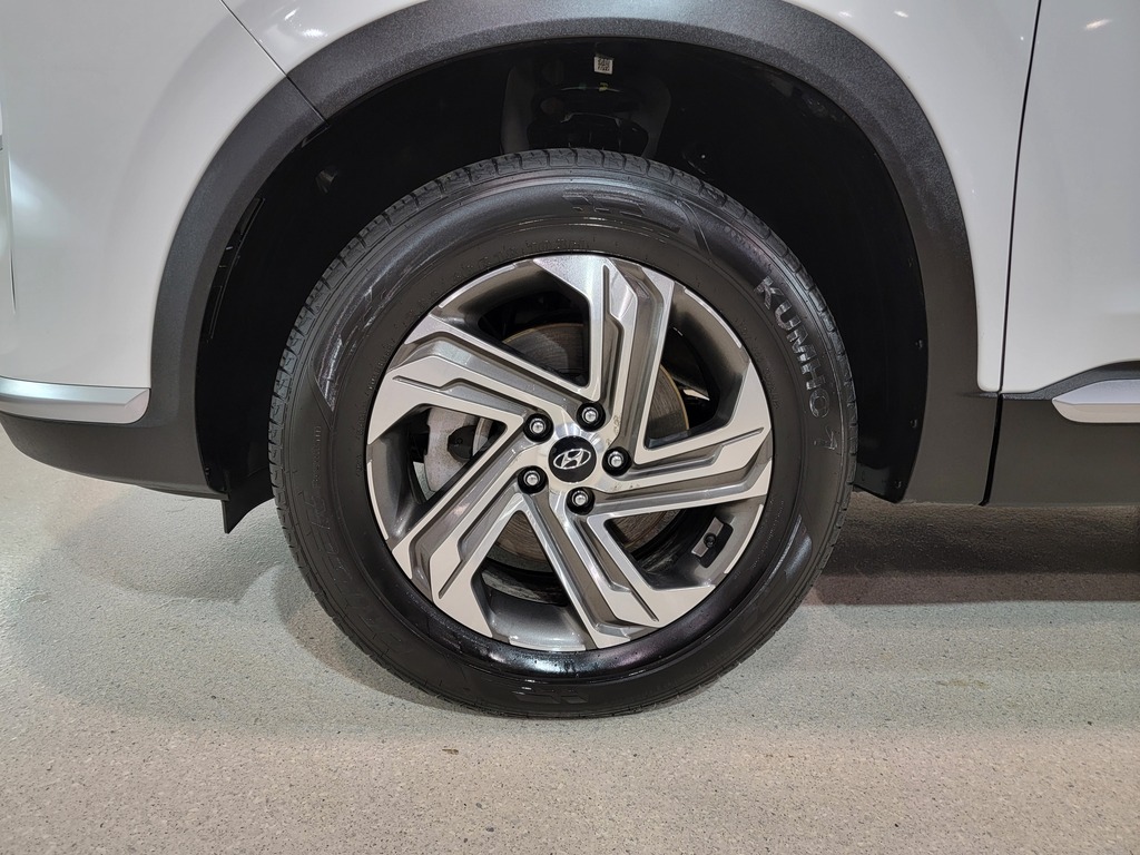 Hyundai Santa Fe 2023