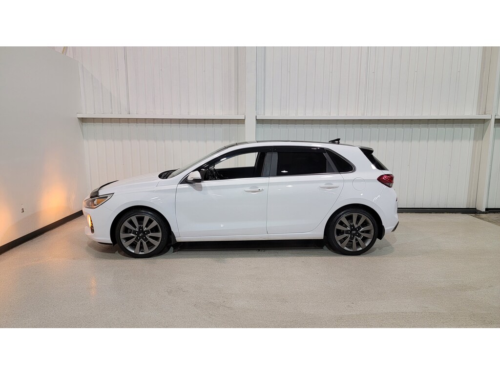 Hyundai Elantra GT 2018