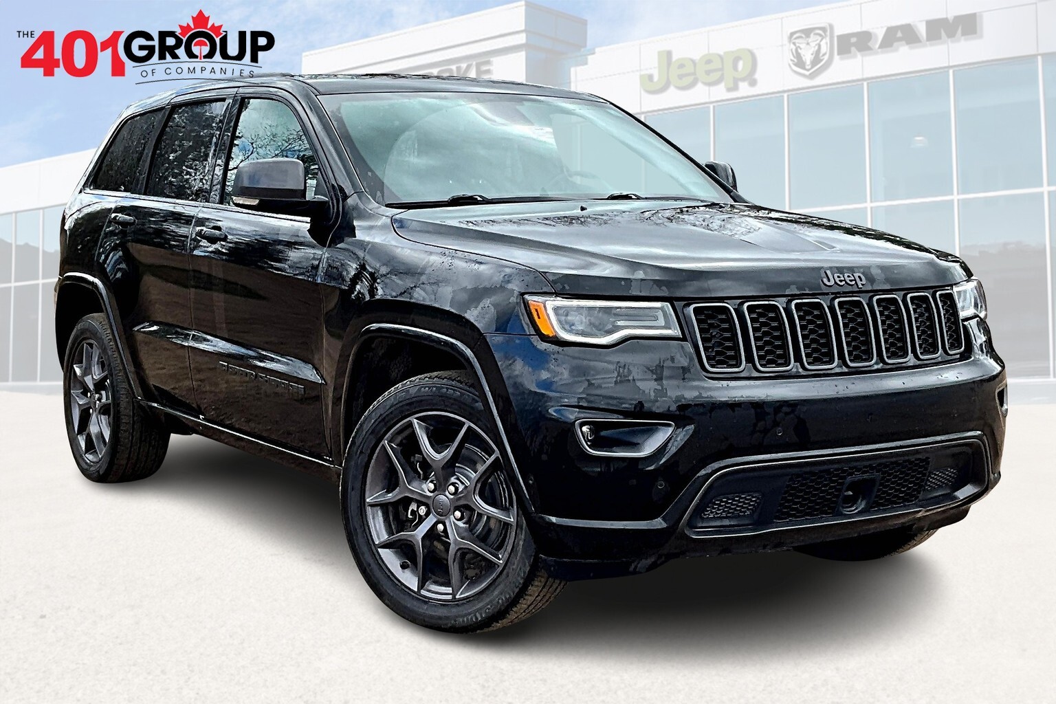 2021 Jeep Grand Cherokee 80th Anniversary | Tow | Premium Lighting Group