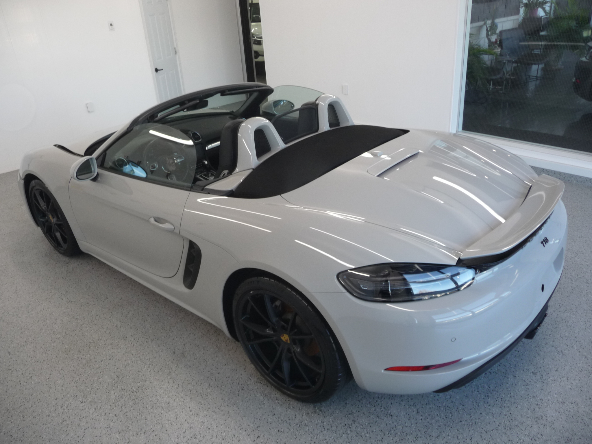 2021 Porsche 718 Boxster