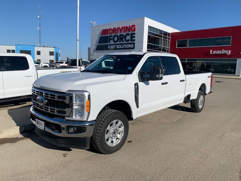2023 Ford F-350 XLT