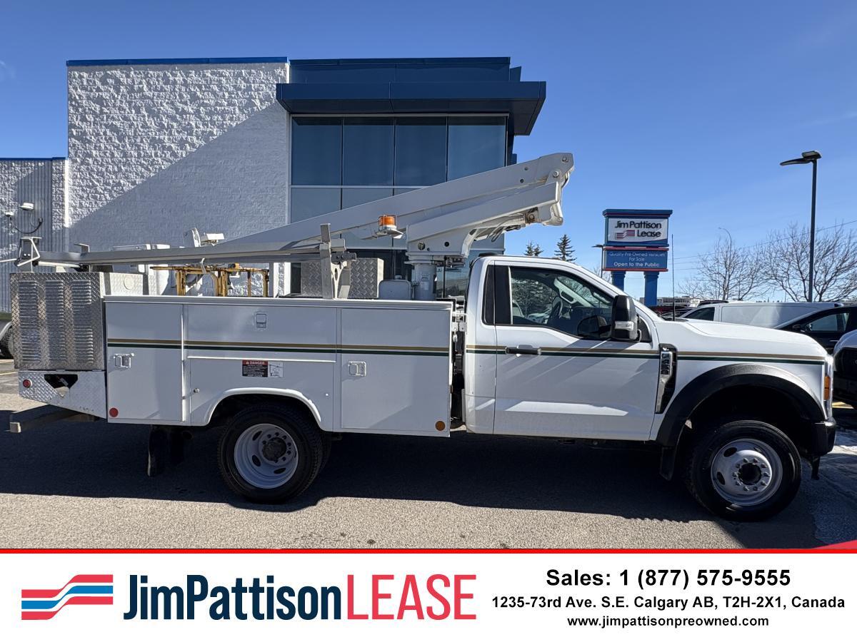 2023 Ford F-450 XL 2WD Reg Cab w/ AT200A 33' Telescopic Aerial