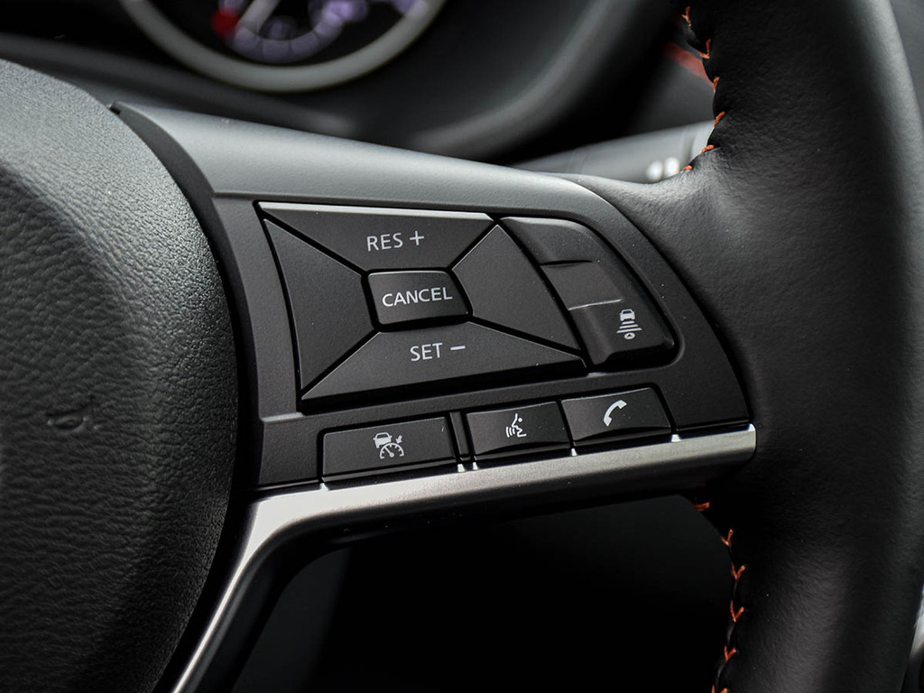 2025 Nissan Sentra SR, Toronto, Cash