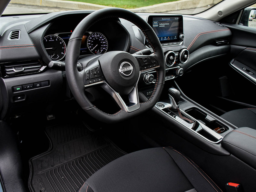 2025 Nissan Sentra SR, Toronto, Cash